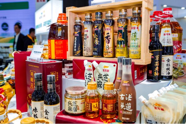 品質(zhì)承諾16年，開放透明工廠與體驗館共筑網(wǎng)絡(luò)文化新篇章